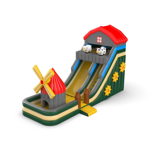 Nagy felfújható csúszda témával farmos