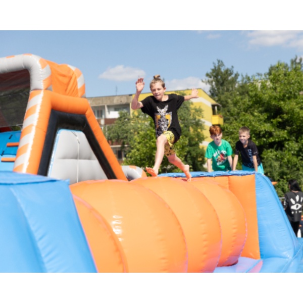 Felfújható Wipeout palánk nélkül