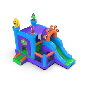 Felfújható csúszdával -...